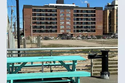 1 E Broadway #7B, Long Beach, NY 11561 - Photo 3