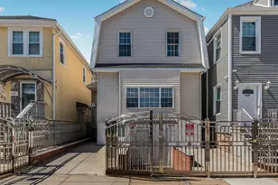 4327 Byron Ave, Bronx, NY 10466 - Photo 3