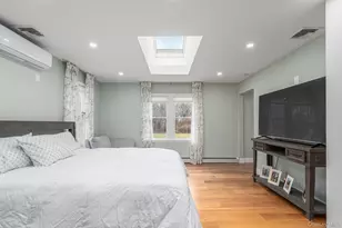 10940 Main Rd, East Marion, NY 11939 - Photo 17