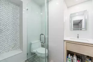 10940 Main Rd, East Marion, NY 11939 - Photo 21