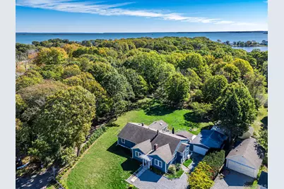 10940 Main Road, East Marion, NY 11939 - Photo 1