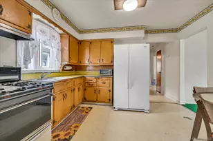 160-16 25th Dr, Flushing, NY 11358 - Photo 7