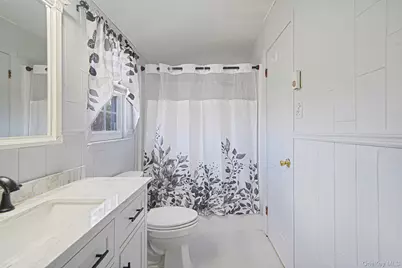 9 Southern Boulevard, Patchogue, NY 11772 - Photo 17