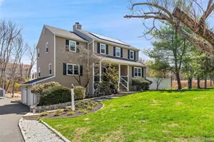 19 Peachtree Dr, Cortlandt Manor, NY 10567 - Photo 35