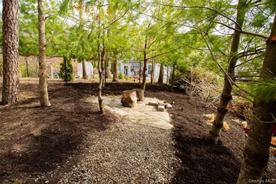29 Wildflower Drive, Ridge, NY 11961 - Photo 37