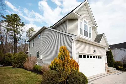 29 Wildflower Drive, Ridge, NY 11961 - Photo 3