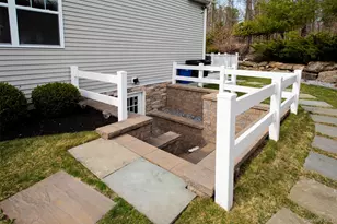 29 Wild Flower Dr, Ridge, NY 11961 - Photo 39