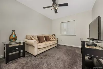 82 Cottonwood Ct. #82, Wantagh, NY 11793 - Photo 13