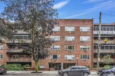 101 Lincoln Avenue #1R, Mineola, NY 11501 - Photo 1