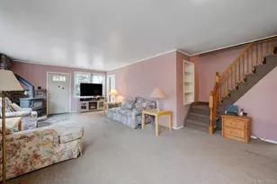 212 Mt Vernon Ave, Medford, NY 11763 - Photo 15