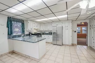 212 Mt Vernon Ave, Medford, NY 11763 - Photo 5