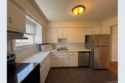 40 Whitestone Road, Sound Beach, NY 11789 - Photo 9