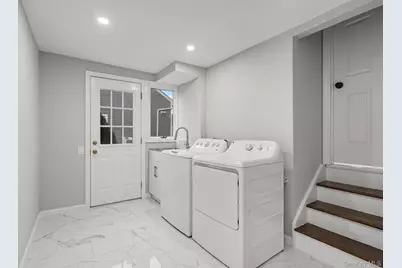 2386 Hampton Avenue, Seaford, NY 11783 - Photo 21