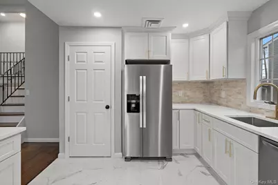 2386 Hampton Avenue, Seaford, NY 11783 - Photo 17