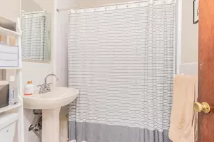 1863 Williamsbridge Rd, Bronx, NY 10461 - Photo 7