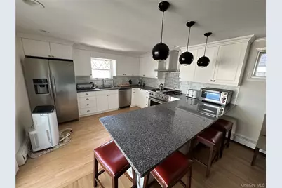 105 Vermont Street, Long Beach, NY 11561 - Photo 9