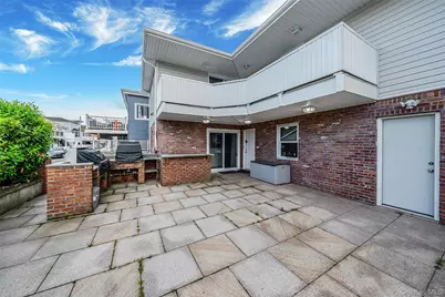 105 Vermont Street, Long Beach, NY 11561 - Photo 7