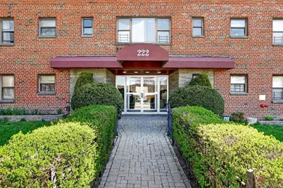 222 N Broadway #3D, Yonkers, NY 10701 - Photo 1