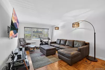 222 N Broadway #3D, Yonkers, NY 10701 - Photo 5