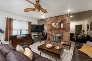 727 Outlook Ave, West Babylon, NY 11704 - Photo 13