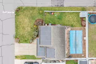 727 Outlook Ave, West Babylon, NY 11704 - Photo 31