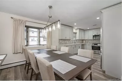 727 Outlook Avenue, West Babylon, NY 11704 - Photo 9