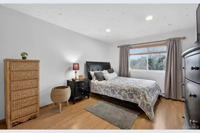 28 Timber Ridge Drive, Commack, NY 11725 - Photo 39