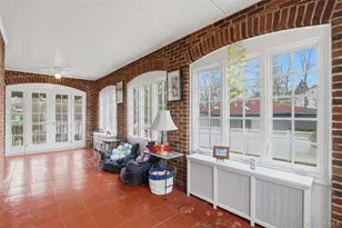 12 Little John Pl, White Plains, NY 10605 - Photo 7