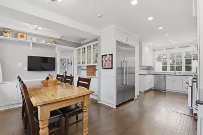 12 Little John Place, White Plains, NY 10605 - Photo 13