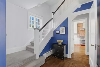 12 Little John Place, White Plains, NY 10605 - Photo 3