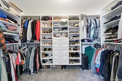 205 Oak Street, Patchogue, NY 11772 - Photo 11