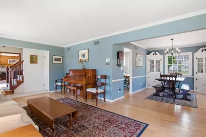 1 Carriage Court, Stony Brook, NY 11790 - Photo 9