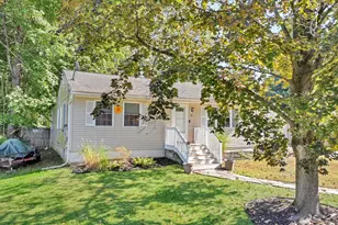 14 W Dogwood Dr, Poughkeepsie, NY 12601 - Photo 25