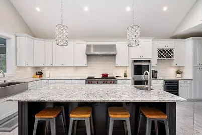 7 Riga Lane, Melville, NY 11747 - Photo 5