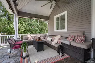 7 Riga Ln, Melville, NY 11747 - Photo 27