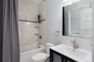 7 Riga Ln, Melville, NY 11747 - Photo 23