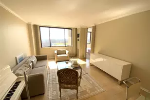 269-10 Grand Central Pkwy, Floral Park, NY 11005 - Photo 5