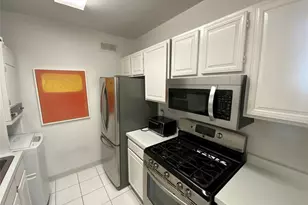 269-10 Grand Central Pkwy, Floral Park, NY 11005 - Photo 9