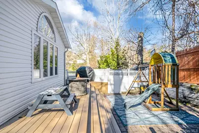 36 Aloma Road, Rocky Point, NY 11778 - Photo 5