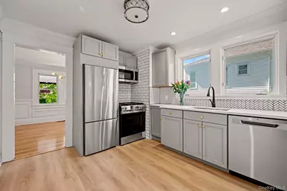 4 Highview Avenue, Old Greenwich, CT 06870 - Photo 11