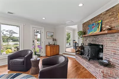 88 Dyke Road, Setauket, NY 11733 - Photo 27