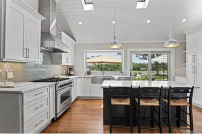 88 Dyke Road, Setauket, NY 11733 - Photo 11