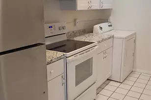 87 Hill Ct, Calverton, NY 11933 - Photo 3