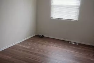 87 Hill Ct, Calverton, NY 11933 - Photo 15