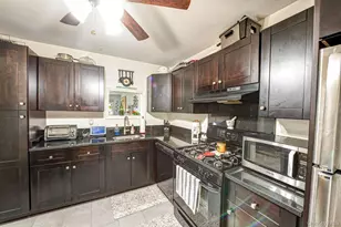 21 Glen Hollow Dr, Holtsville, NY 11742 - Photo 7