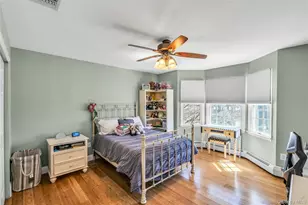 1 Kings Ct, Hauppauge, NY 11788 - Photo 35