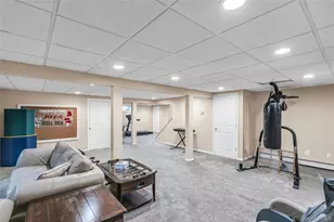 1 Kings Ct, Hauppauge, NY 11788 - Photo 41