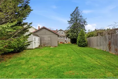 147 Church Avenue, Islip, NY 11751 - Photo 37