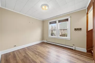 147 Church Avenue, Islip, NY 11751 - Photo 21