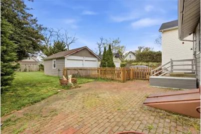 147 Church Avenue, Islip, NY 11751 - Photo 39
